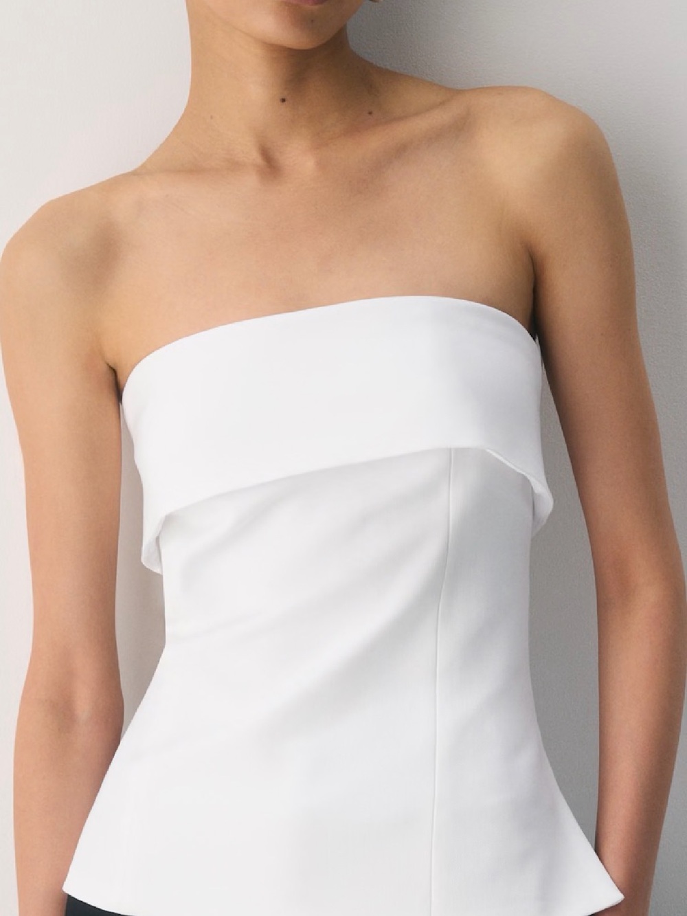 Aritzia Element Tube Top - Picture 3 of 7
